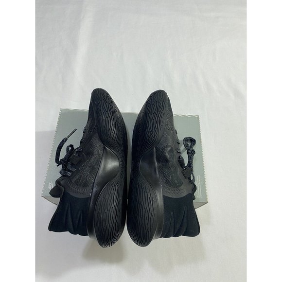 New Mens Size 5 Black Nike Kyrie V Basketball Shoes CZ4100 004 main image 9